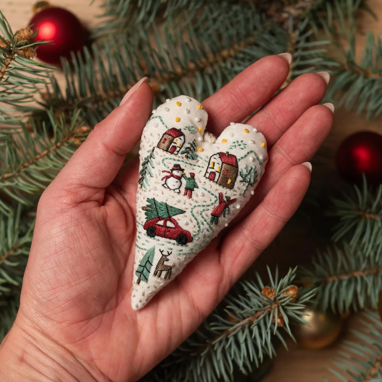 Heart-Shaped Christmas Ornament Embroidery Pattern - DIY PDF Design with Video Stitch Tutorials