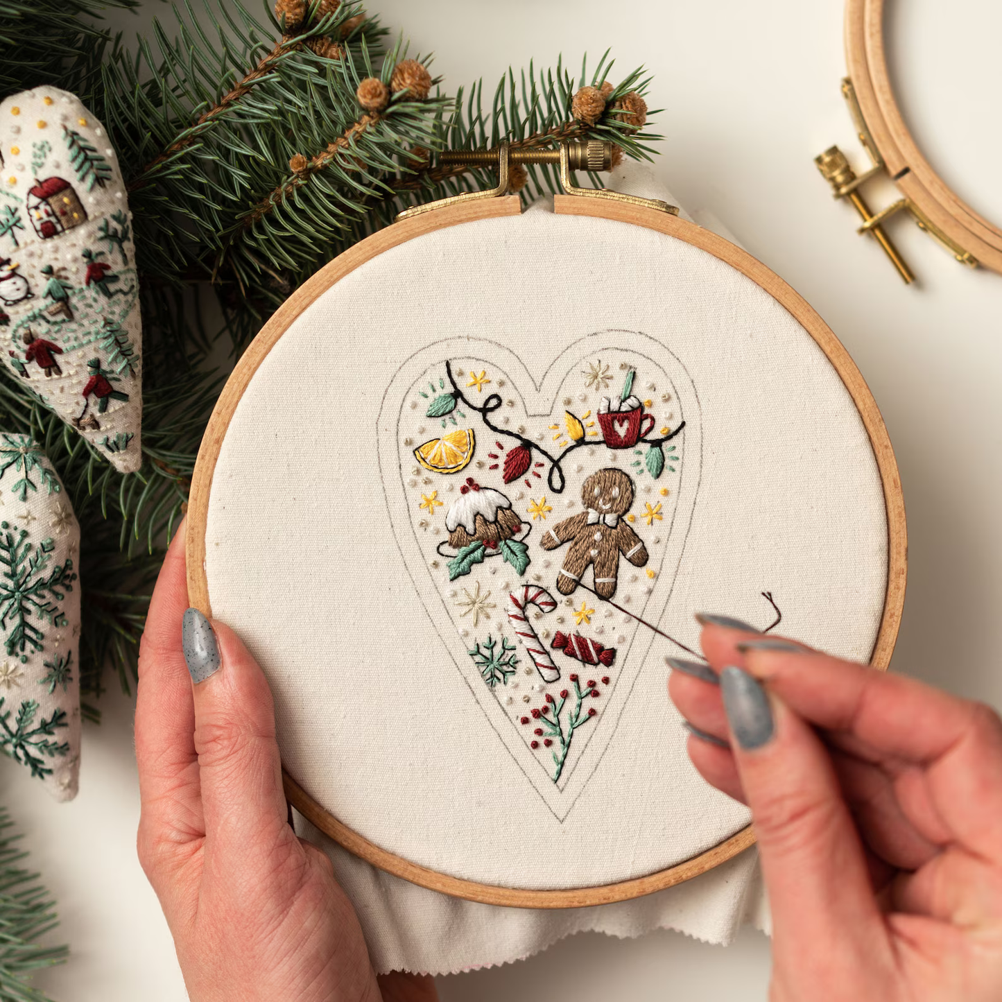 Heart-Shaped Christmas Ornament Embroidery Pattern – DIY PDF with Video Tutorials for Stitches